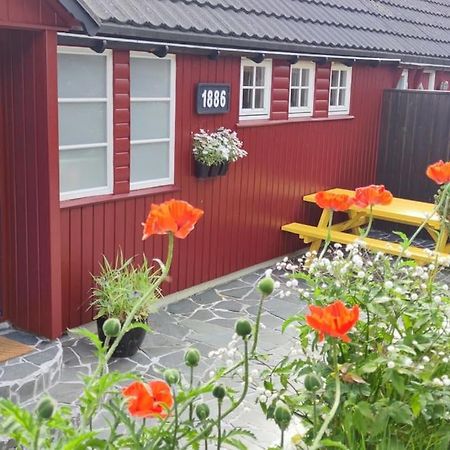 Cozy Cottage Klaksvík Екстериор снимка