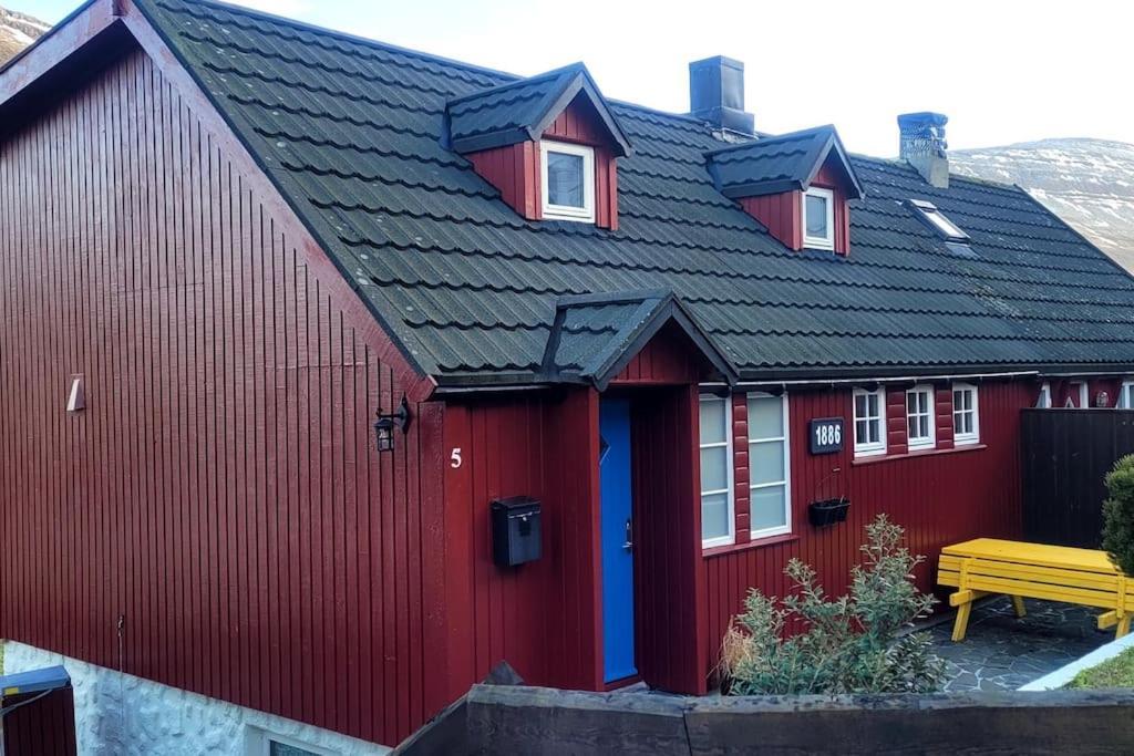 Cozy Cottage Klaksvík Екстериор снимка