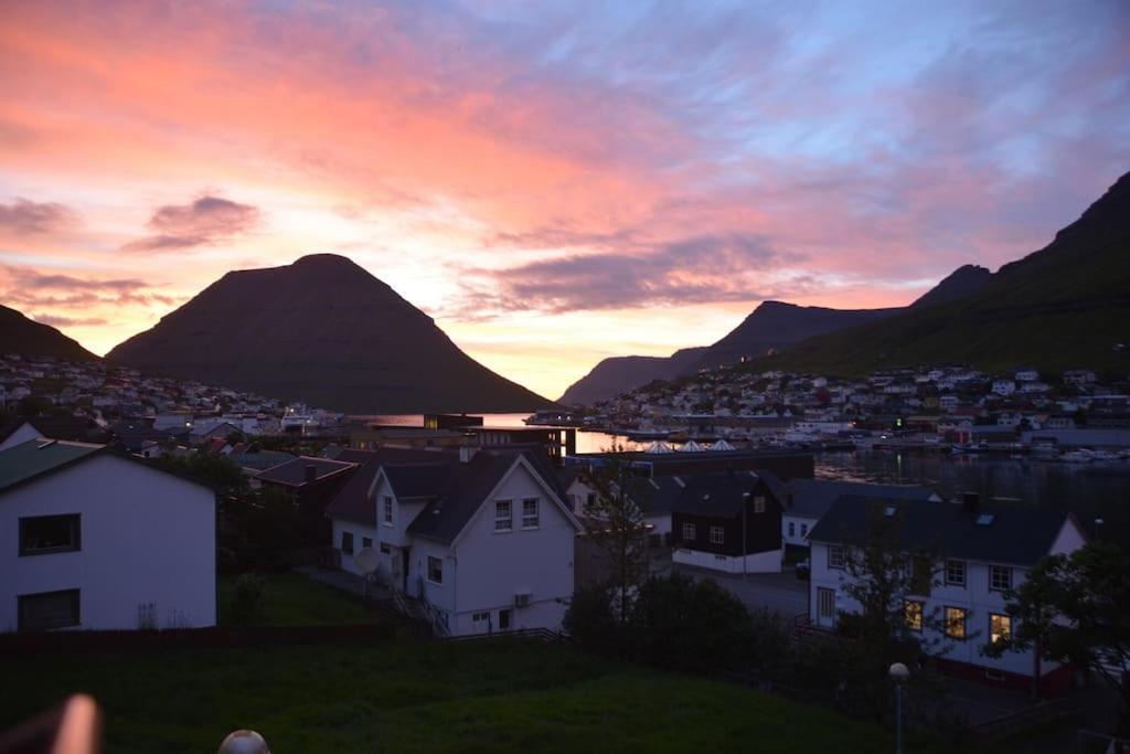 Cozy Cottage Klaksvík Екстериор снимка